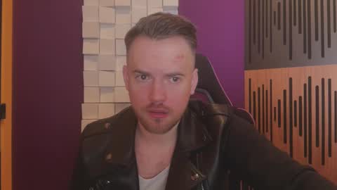 Oscar Steel Savage online show from 03/09/25, 09:36