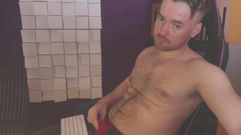 Oscar Steel Savage online show from 03/10/25, 03:45