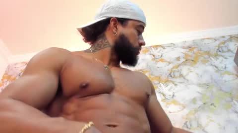 Snapshot of osher_cox chatting on 02/16/25, 11:05 osher_cox online show from 02/16/25, 11:05