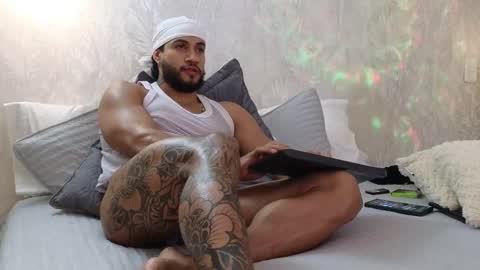 osher_cox online show from 11/16/25, 04:07