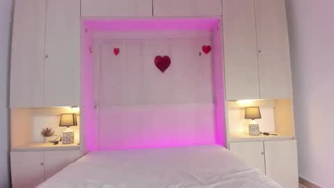 oshun_444 online show from 03/09/26, 12:09