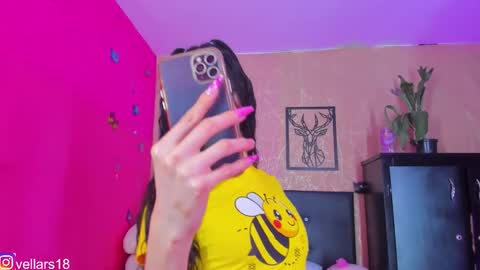 vella online show from 09/22/25, 07:05