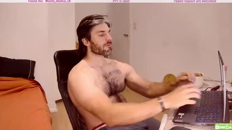 Osito Blanco online show from 10/28/25, 12:58