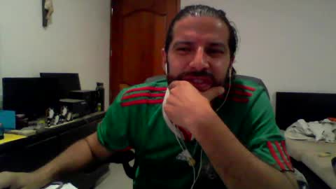 Snapshot of osito_cancunense chatting on 07/01/26, 10:06 osito_cancunense online show from 07/01/26, 10:06