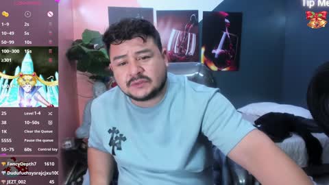 Snapshot of oso_gael chatting on 12/28/24, 09:08 Bear Gael online show from 12/28/24, 09:08