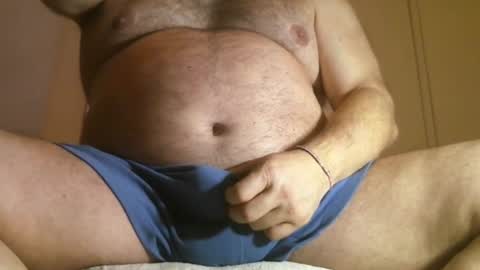 Oso Licencioso online show from 11/17/25, 04:29