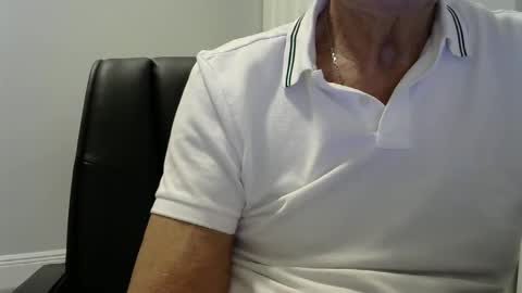 Ossi online show from 10/12/25, 02:32