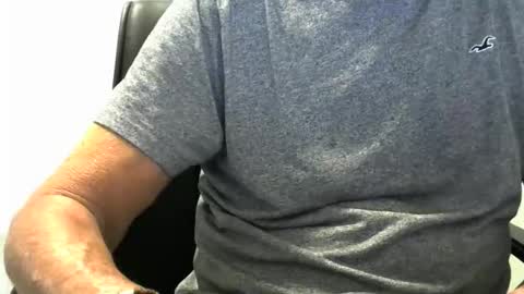 Ossi online show from 10/24/25, 09:00