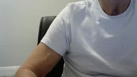 Ossi online show from 02/19/26, 04:08