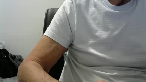 Ossi online show from 03/14/26, 02:17