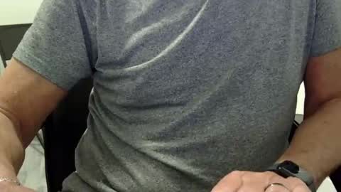 Ossi online show from 04/20/26, 01:52