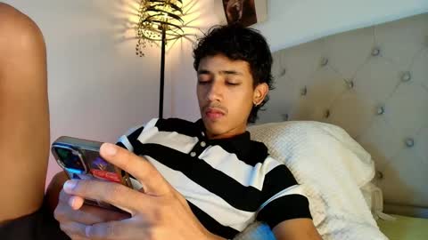 ostin 18hot online show from 12/21/25, 02:08