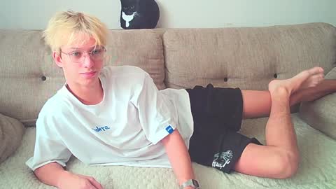 Ostin online show from 12/20/24, 06:40