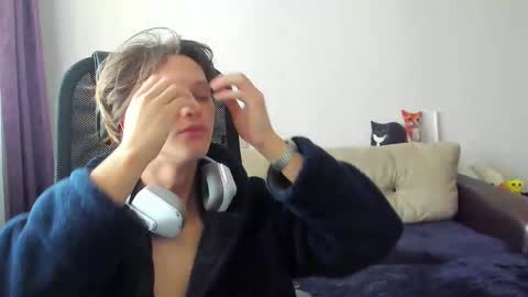 Ostin online show from 10/31/25, 08:04