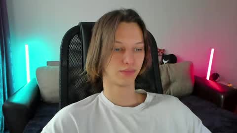 Ostin online show from 04/13/26, 12:32