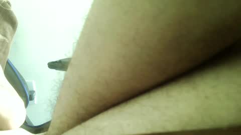 Snapshot of osyryx chatting on 02/27/25, 06:42 Lucas online show from 02/27/25, 06:42