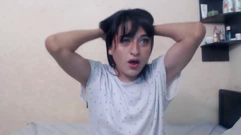 Snapshot of otakutransgurl chatting on 10/30/25, 07:32 RACHEL CHOW online show from 10/30/25, 07:32