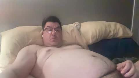 otter916 online show from 12/21/25, 08:43