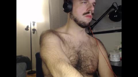 Snapshot of otterpussy chatting on 12/16/24, 03:19 OtterPussy online show from 12/16/24, 03:19