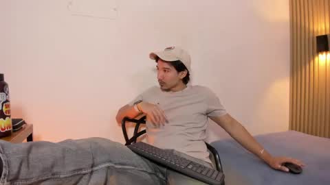 Otto Andrew online show from 03/30/26, 03:40