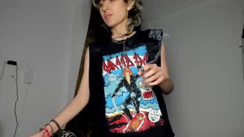 Snapshot of ottoyan_ chatting on 02/02/25, 02:59 Otto 3 online show from 02/02/25, 02:59