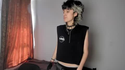 Snapshot of ottoyan_ chatting on 02/18/25, 03:54 Otto 3 online show from 02/18/25, 03:54