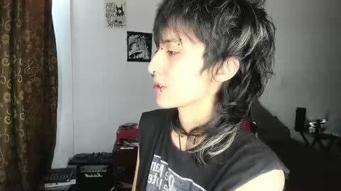 Snapshot of ottoyan_ chatting on 12/01/25, 12:54 Otto 3 online show from 12/01/25, 12:54