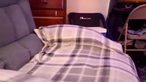 ou8124824 online show from 09/28/25, 03:28