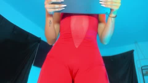 Snapshot of ounla_sweet chatting on 05/13/26, 05:49 ounla sweet online show from 05/13/26, 05:49