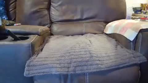 outdoorsmanmark71 online show from 04/15/26, 10:21