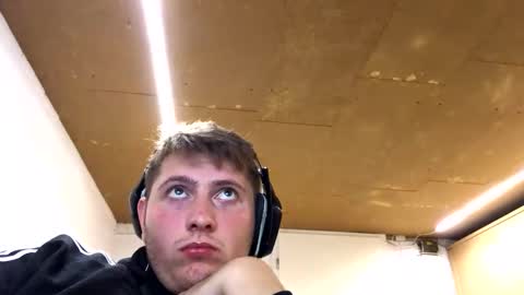 outflayd online show from 11/06/25, 09:15