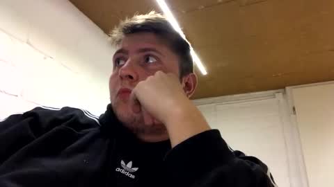 outflayd online show from 11/13/25, 11:36