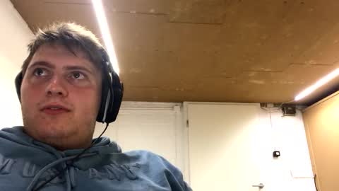 outflayd online show from 11/26/25, 11:06