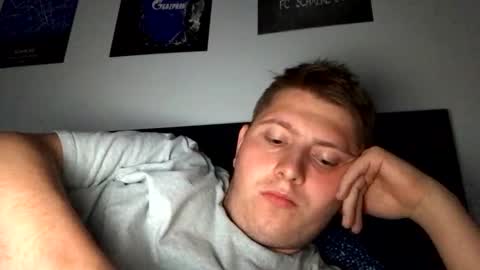 outflayd online show from 04/10/26, 01:33