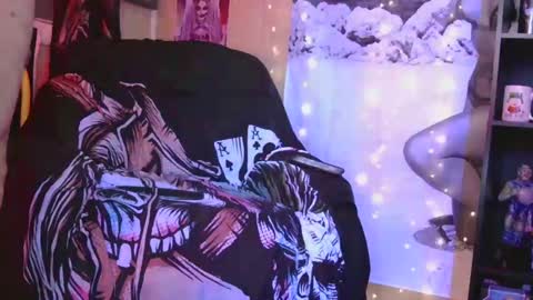 outlaw304 online show from 02/11/25, 05:37