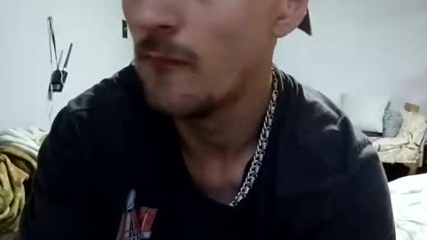 Snapshot of outlawdick226622 chatting on 06/07/26, 12:04 outlawdick226622 online show from 06/07/26, 12:04