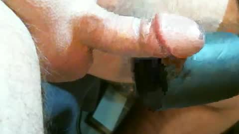 Snapshot of outside_ chatting on 12/08/24, 11:14 outside_ online show from 12/08/24, 11:14