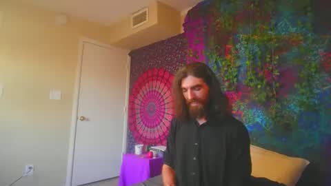 Snapshot of overlordkrisis chatting on 12/18/25, 03:18 Overlordkrisis online show from 12/18/25, 03:18