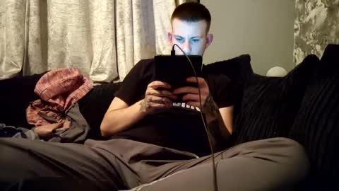 Owen kayz online show from 02/23/25, 11:25