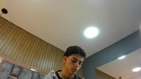 Owen Johnson online show from 04/19/26, 11:42