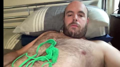 Owen2022 online show from 03/11/25, 07:15