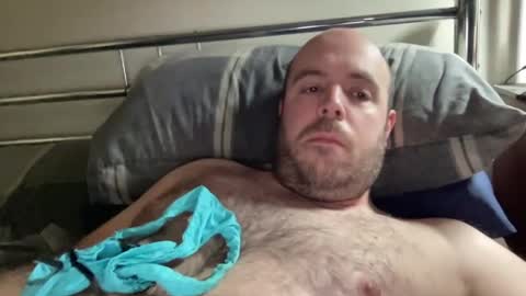 Owen2022 online show from 03/16/26, 07:01