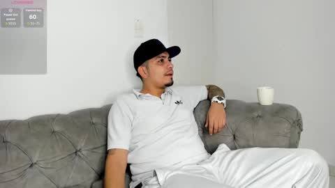 O W E N - S T O N E online show from 09/18/25, 03:52