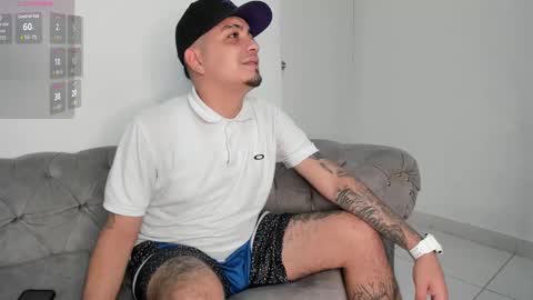 O W E N - S T O N E online show from 09/23/25, 04:26