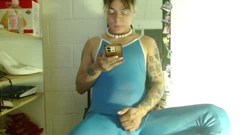 Jeannifer online show from 12/05/24, 12:19