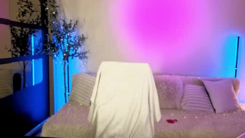 Oxy Foxie online show from 03/29/26, 05:35