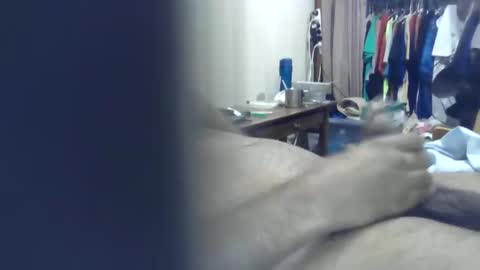 Snapshot of ozchaad chatting on 10/23/25, 11:42 ozchaad online show from 10/23/25, 11:42
