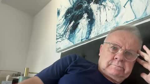 Snapshot of ozhairybearxxxx chatting on 05/27/26, 02:19 ozhairybearxxxx online show from 05/27/26, 02:19