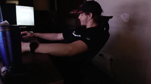 Snapshot of ozilla0699 chatting on 01/07/25, 10:52 ozilla0699 online show from 01/07/25, 10:52