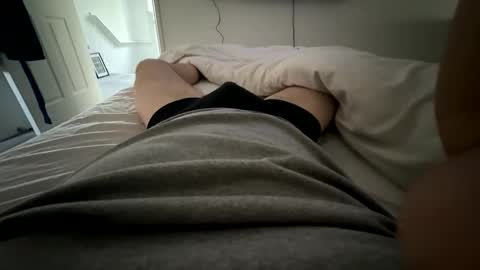 Snapshot of p92diz chatting on 12/19/25, 01:40 p92diz online show from 12/19/25, 01:40